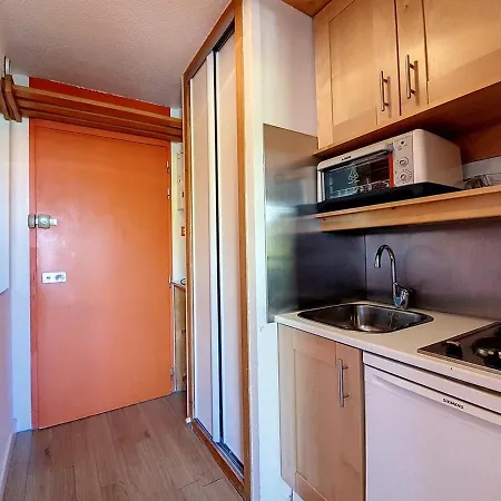 Confortable Aux Menuires, Au Pied Des Pistes Avec Balcon Pour 3 Pers. - Fr-1-344-1052 Appartement Saint-Martin-de-Belleville